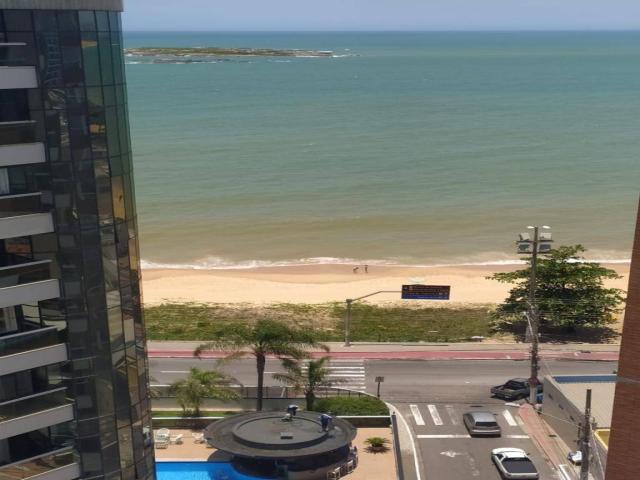 #17 - Apartamento para Venda em Vila Velha - ES - 2